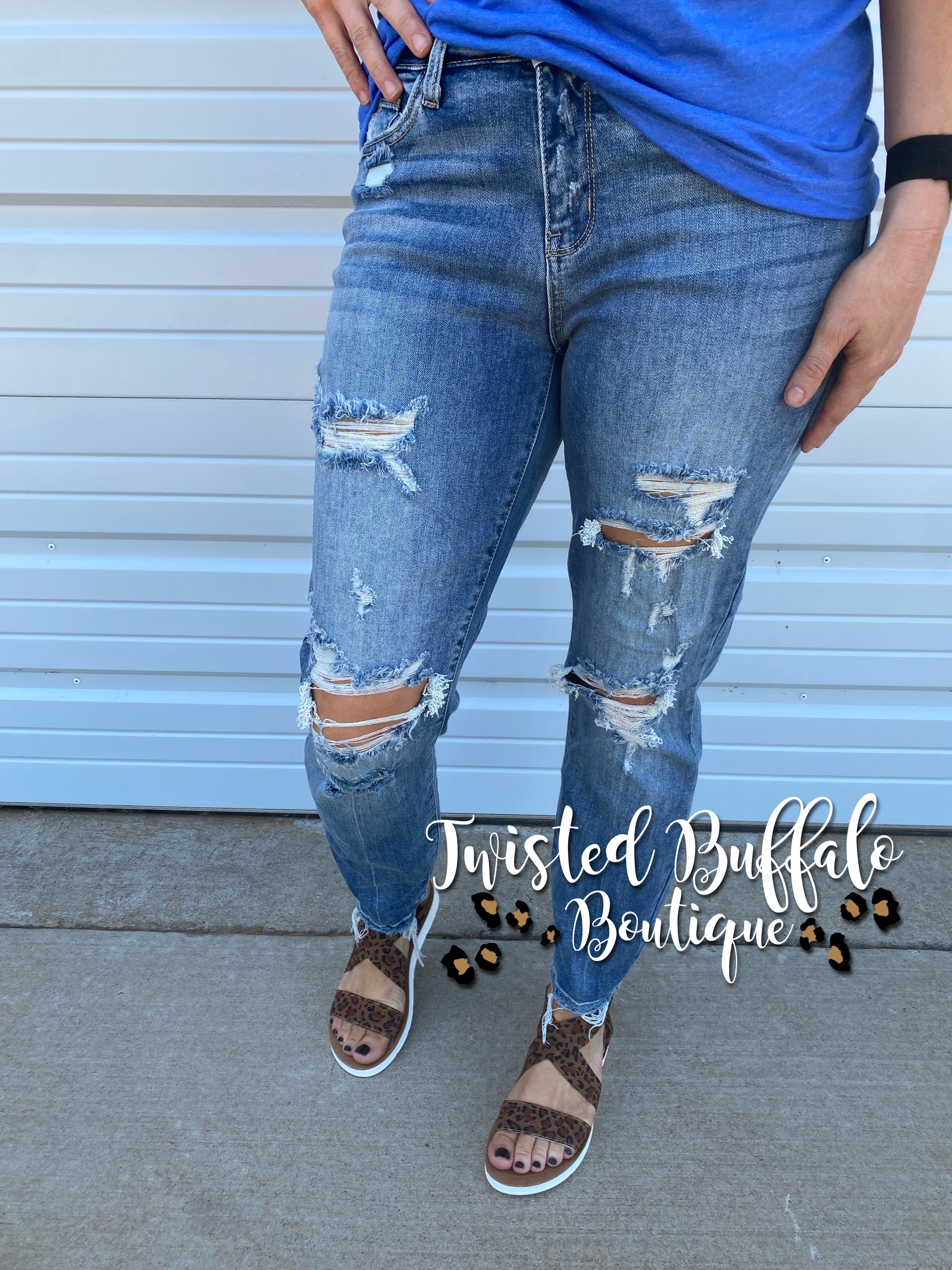 FORGET THE RULES} Judy Blue Mid-Rise Destroyed Boyfriend Jeans | Twisted Buffalo